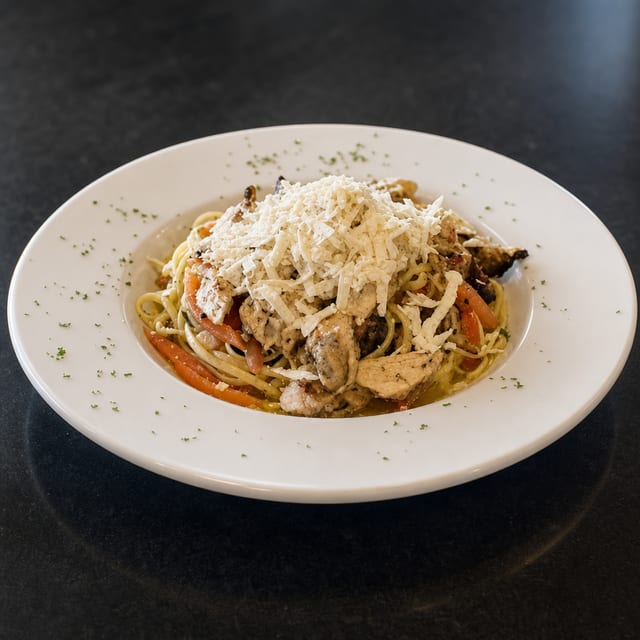 Chicken Aioli Pasta.