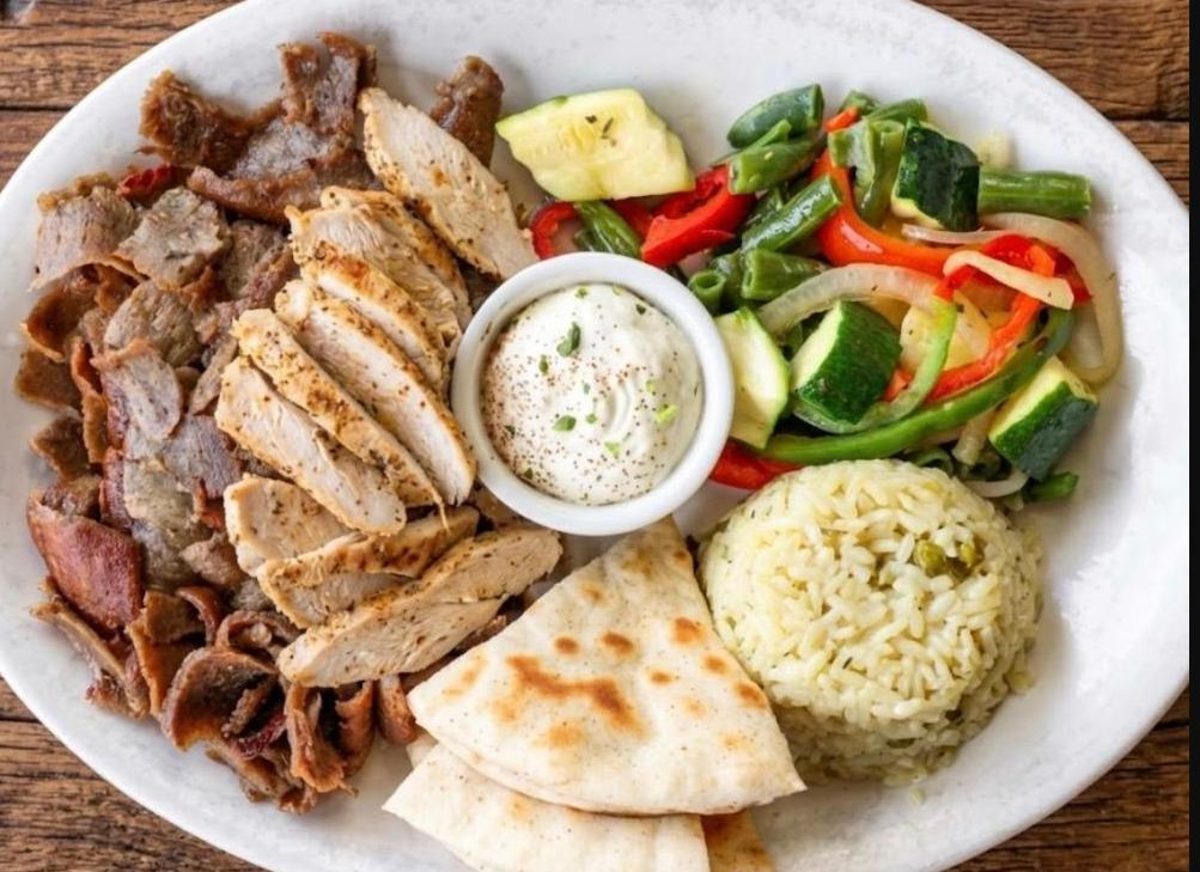 Taverna Platter- Chicken & Gyro