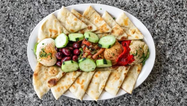 Flavors of Greece Dips & Pita